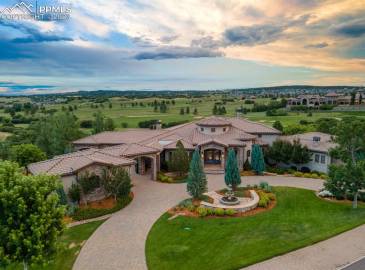 Welcome to this luxurious tuscan villa centrally located in Colorado Springs with quick access to I25 and a list of amenities that will provide a life for luxury and comfort