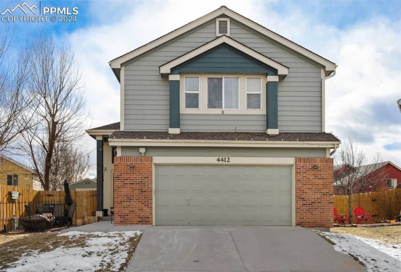 This lovely home with 4 beds & 3 baths has great curb appeal with new exterior paint.
