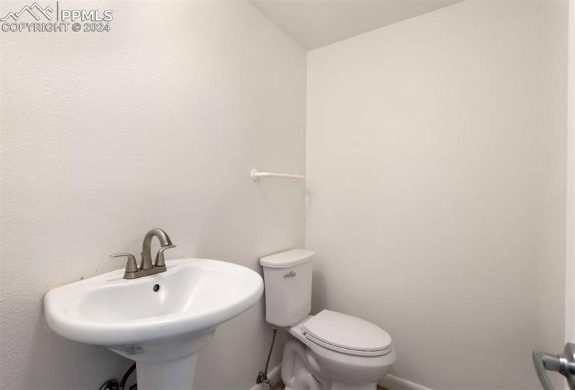 Bathroom with toilet on the main level