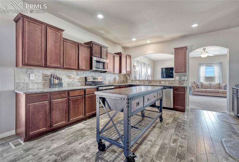 Large Eat-in Kitchen; Granite; Huge Walk-in Pantry; Stainless steel appliances; Perfect flow to all areas of the house...SEE 3D Tour!