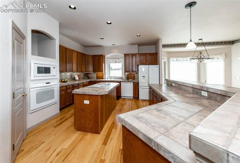 Large open kitchen with plenty of room to move and entertain.