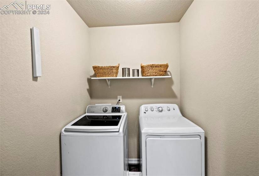 Laundry room on upper level