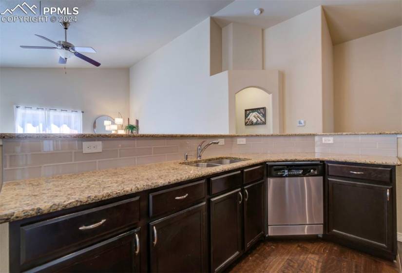 granite counters throughout