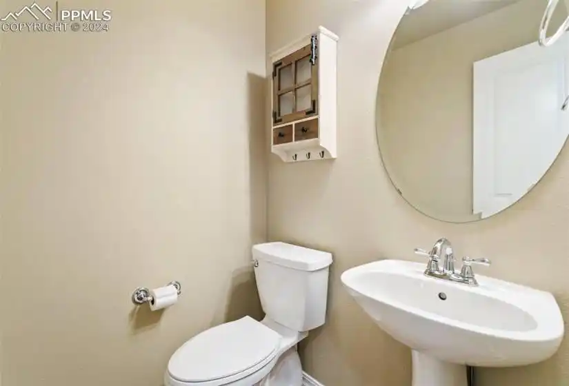 5011 Petrified Forest Trail Colorado Springs, Colorado 80924, 4 Bedrooms Bedrooms, ,3 BathroomsBathrooms,Residential,For Sale,Petrified Forest,121922