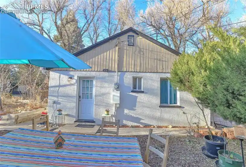 1715 Lorraine, Colorado Springs, Colorado 80905, 2 Bedrooms Bedrooms, ,1 BathroomBathrooms,Rental,For Rent,Lorraine,40883